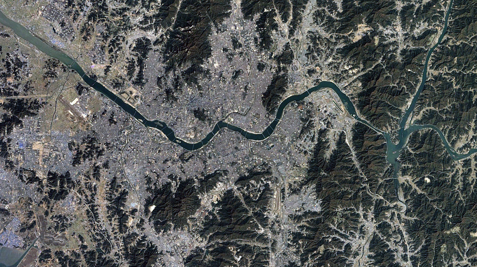 seoul satellite view 2002
